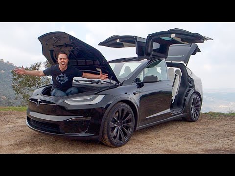 Tesla Model X Plaid Review! *The World's FASTEST SUV!*