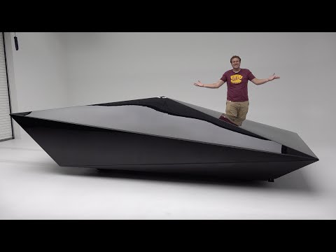 The Lo Res Car Is a Truly Insane Vehicle -- and I Drove It!