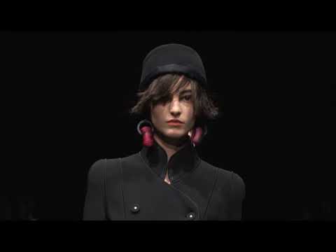 Giorgio Armani - 2020 Pre/Fall Womenswear Fashion Show