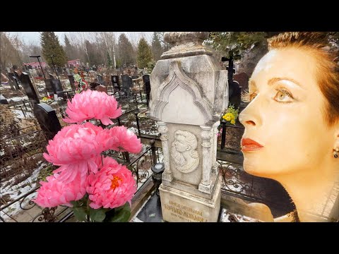 SHE SO WANTED TO LIVE... THE GRAVE OF LARISA BORUSHKO AND THE ABANDONED MONUMENT AT THE GRAVE OF ...