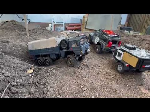 Cross Rc - MAN 6x6 & Traxxas - TRX-4, in the terrain parkour
