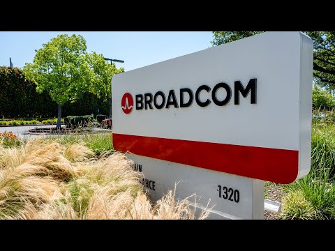 Broadcom Slides as AI Backlog, Margins Scrutinized