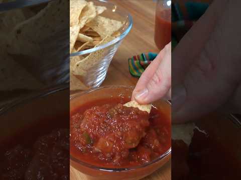 Homemade Pace-Style Picante Sauce in 10 Minutes | Easy & Delicious!