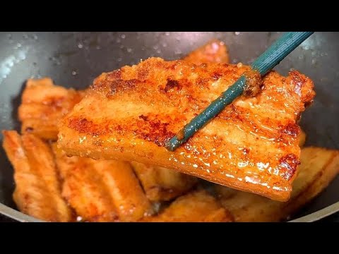 五花肉最好吃的新吃法,不炒不炸不紅燒,出鍋入口即化,不油膩。 【一畫美食】#五花肉 #五花肉食譜 #porkbelly
