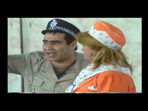 كوميديا محمد هنيدي وسيد زيان في المطار