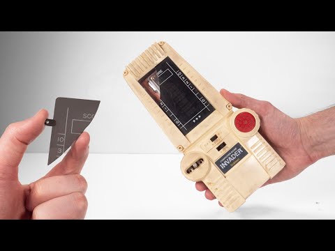 Space Invader Console Restoration with Broken Screen - Retro Console Restoration