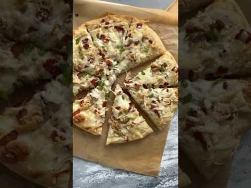 Chicken Alfredo Pizza