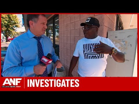 Auto dealer turns himself in on odometer fraud charges