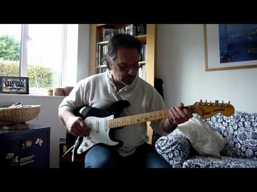 Demo of my vintage 76 GRECO Strat, clone of 68 Fender