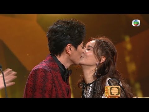 萬千星輝頒獎典禮2018 | 蕭太黃翠如頒最受歡迎電視拍檔俾蕭生呀!!| 蕭正楠| 黃翠如 | 曹永廉| 洪永城