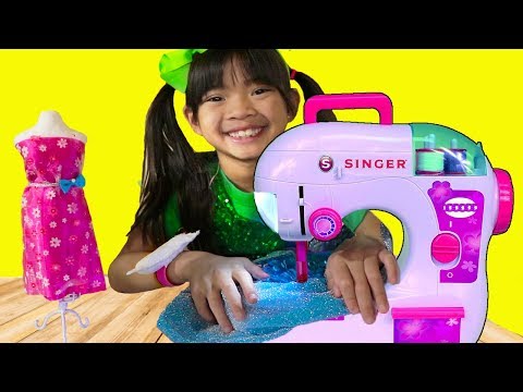 Emma Pretend Play w/ Princess Boutique & Toy Sewing Machine