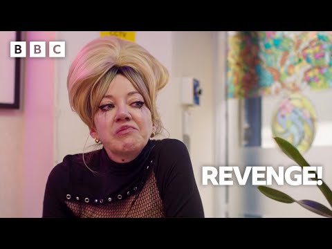 Mandy finally gets the ultimate payback on her old classmate - BBC