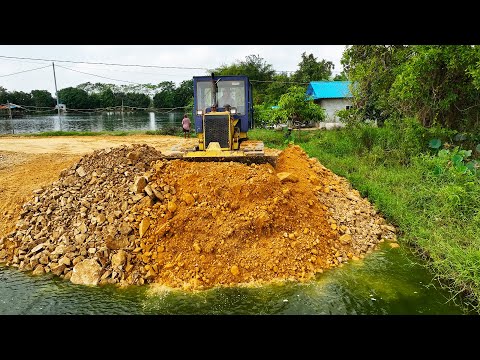 Nicely! PROJECT LANDFILL By Smart Driver Dozer KOMATSU D31P Pushing Stone Into Water with Truck