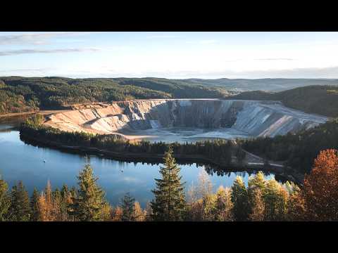 Unknown quarries of Ukraine. Mysterious places that take your breath away.