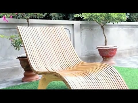 Build the perfect relaxing chair whit soft curves from old wooden pallets