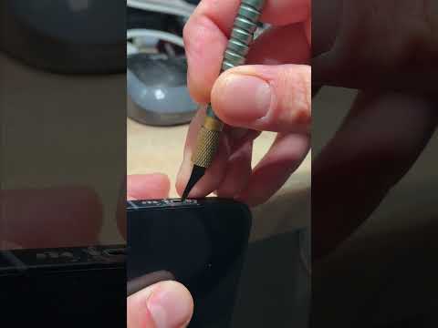 Some people forget we are a buisness 😑#fyp #idoctor #phonerepair #phoneshop #cleantok