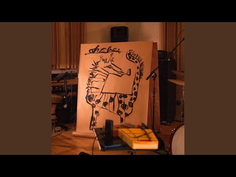 In Korean, 'mal' means both 'word' and 'horse (Live)