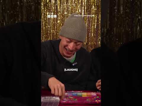 Carlos when Karen said he was as mad as a box of frogs: π€£π―πΆβπ«οΈ #Strictly