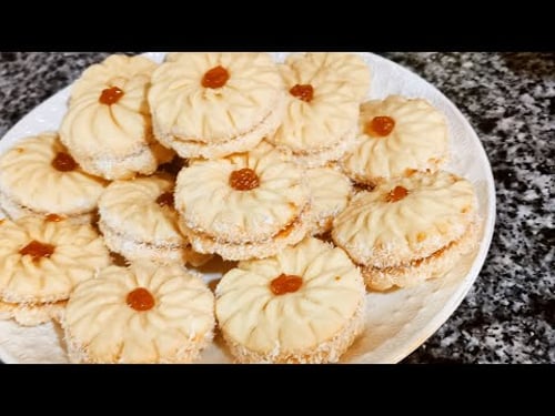 غير زوج ببض ونص كاس زيت ارواحي نوجدو هادي حلوة الزمن الجميل المروحة بنتها مميزة وتجي هشيشة 😋🇩🇿🇩🇿🇩🇿🇩🇿