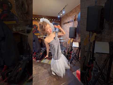 熊谷真実ライブの衣装✨浜松で大盛り上がりの夜〜!