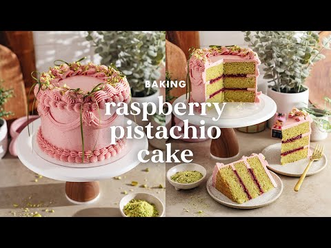 Raspberry Pistachio Cake 🎀 making & decorating my vintage birthday cake