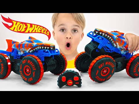 Sharks vs. Dinosaurs Toy Monster Truck Competition