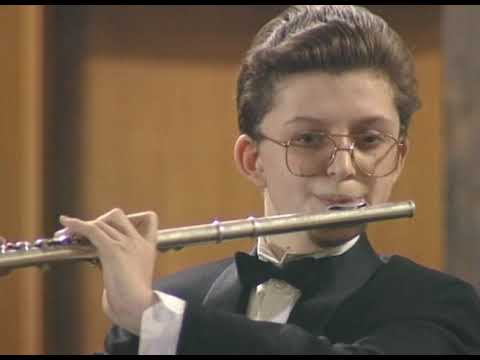 Finding of Color. Denis Bouriakov • 1996