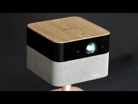 Epson Lifestudio Flex Plus: The Projector That Looks Like a Lamp