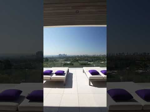 📍Beverly Hills • $77,500,000 | Learn more at www.beverlyhills-realestate.la #shorts