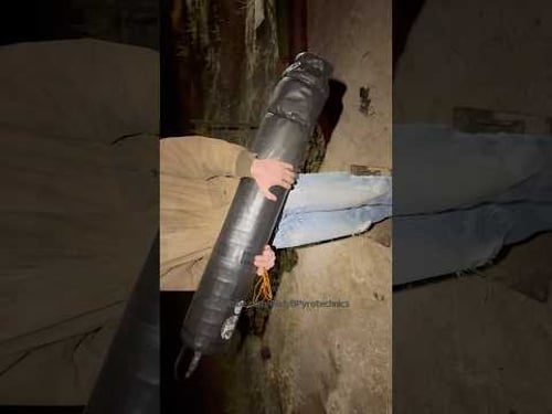 5FT Beraq Firework Shell 8” Draw-out Unfolding Spiral #Beraq #Maltese #Fireworks #Pyro #Shorts