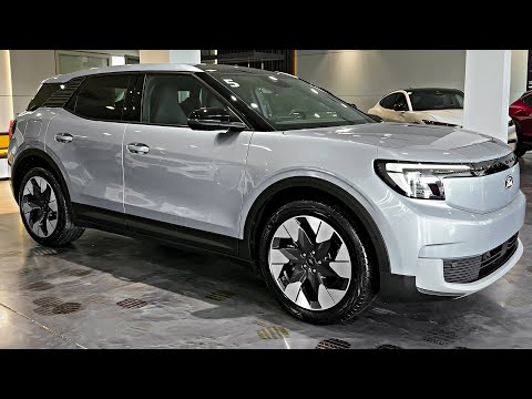 2025 Ford Explorer - High-Tech Family Sport SUV