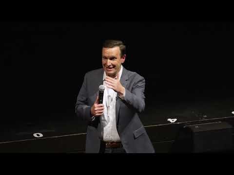 Senator Murphy Holds Town Hall Meeting in Stamford - March 2025
