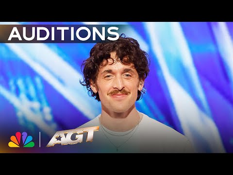 Military Veteran Benjamin Hightower Sings Chappell Roan's "Pink Pony Club" | AGT 2025