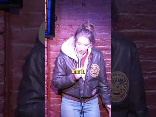 For context she looked like Zoe Kravitz