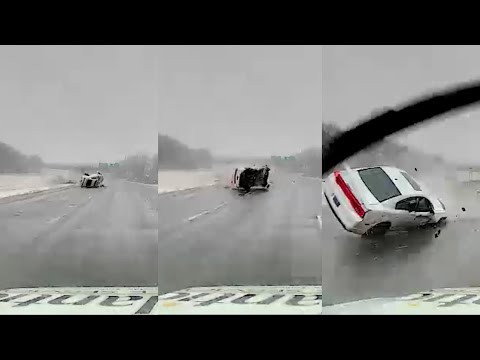 Ambulance narrowly dodges crashing, rolling car on I-95 in Massachusetts
