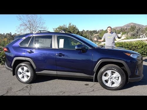Here's Why The 2019 Toyota RAV4 Is the Best Compact SUV