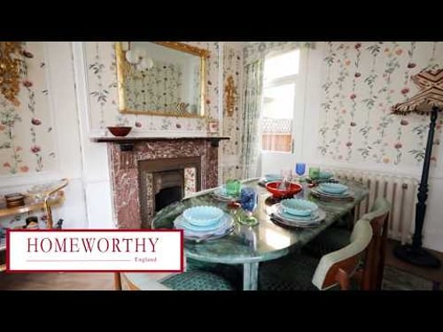 ENGLISH HOUSE TOUR | A Bright & Bold London Townhome