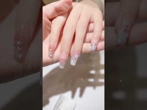 Style 12 | Premium Minimalist Nail Art Designs #nails #nailart #naildesign #nailtutorial