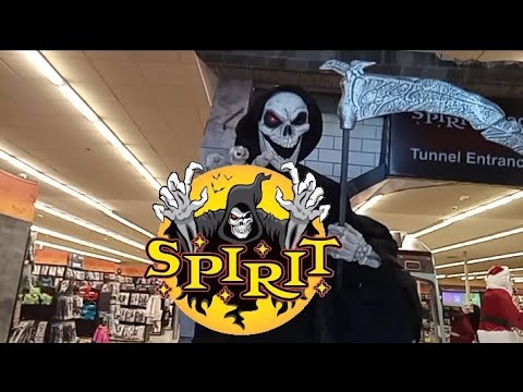 I went to Spirit Halloween. ππ»π§π§ββοΈπ§π¦