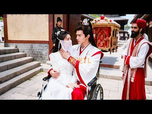 不受寵的嫡女強睡陰狠殘暴的瘸腿王爺解毒,被他記恨強娶回府,怎料她是現代醫學博士讓他擺脫輪椅,從此被寵上天!#短劇 #甜寵 #瑪麗蘇 #總裁灰姑娘