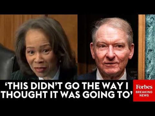 Lisa Blunt Rochester Left Stunned After SEC Chairman Refuses To Denounce All Insider Trading