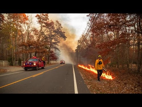 SHOTGUN WILDFIRE LARGE 300 ACRE Forest Fire Jackson New Jersey 11/6/24