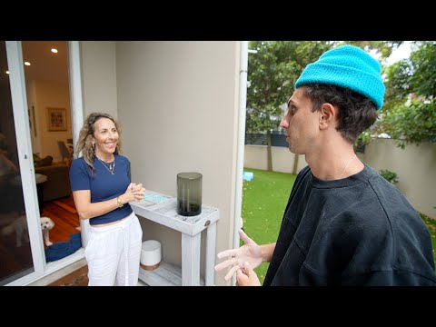 Painting a Strangers Bedroom in Australia…