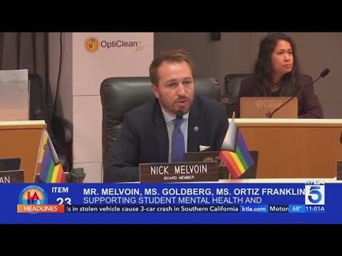 LAUSD votes to ban cellphone use during school day