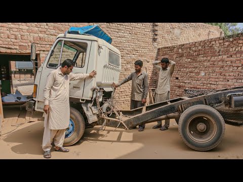 Pakistani Mechanic Restores Hino Truck's Broken Frame | Pakistani Truck Restoration
