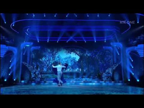 Stephanie Kelly and Ervinas Merfeldas viennese waltz to 'End of The Road' | DWTS Ireland 2026