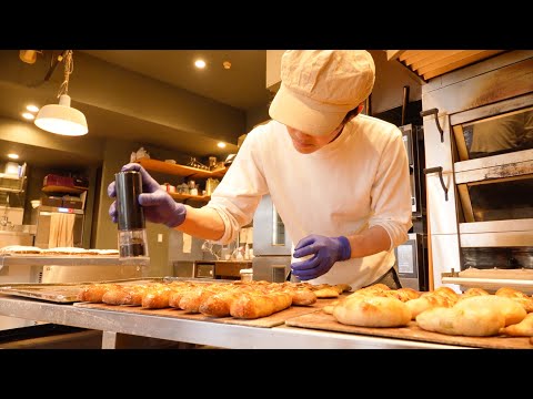 Amazing Japanese Bakery! 100 Bread Types a Year, 30 Baked Daily!
