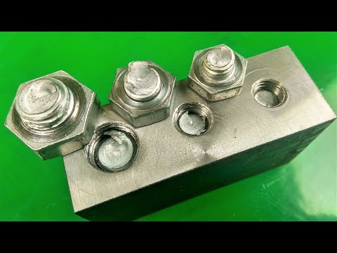 How to unscrew a broken bolt