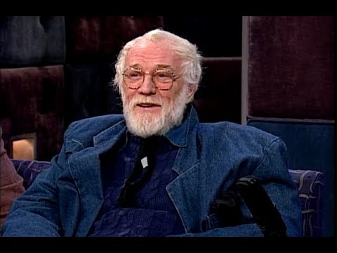 Richard Harris & Peter O’Toole Went To A Bar During Their Play | Late Night with Conan O’Brien