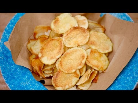 Homemade Crispy Microwave Potato Chips | Regular, Ranch & BBQ Flavors!